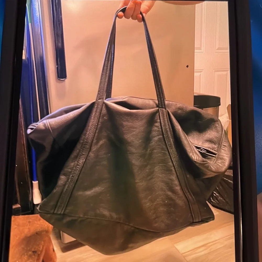 Large leather tote bag
